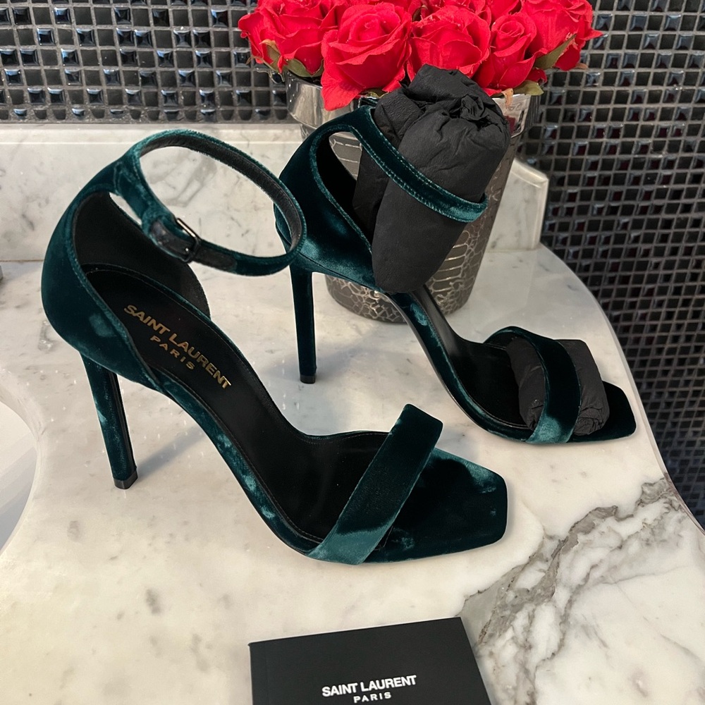 Authentic Saint Laurent heels - Picture 3 of 16